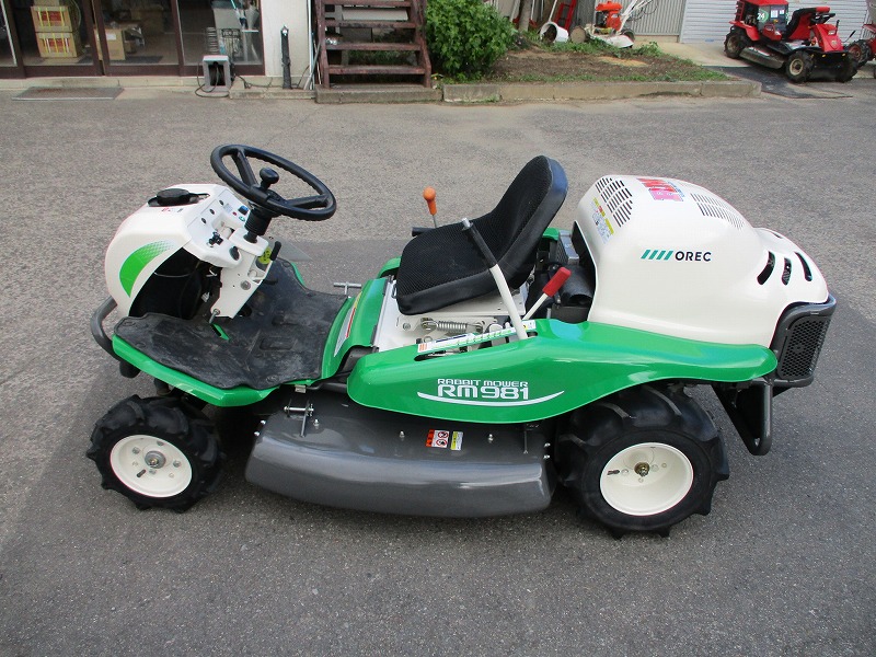 中古乗用草刈機