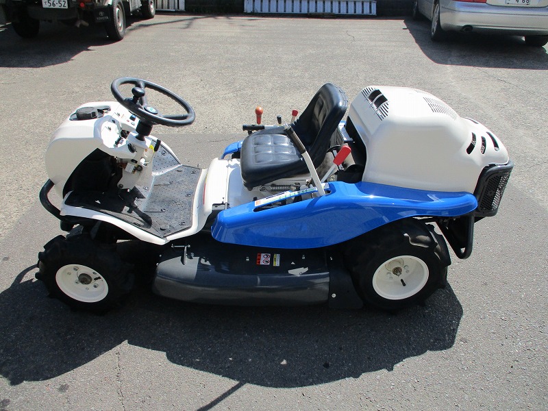 中古乗用草刈機