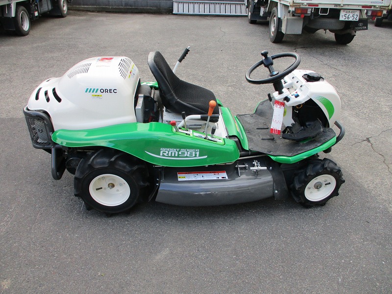 中古乗用草刈機