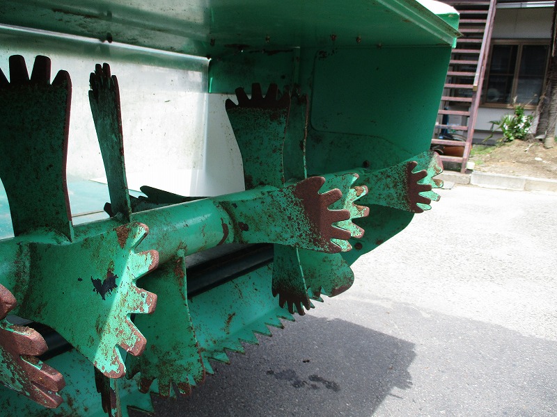 【中古】肥料散布機
