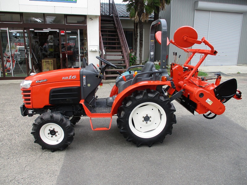 【中古】トラクター