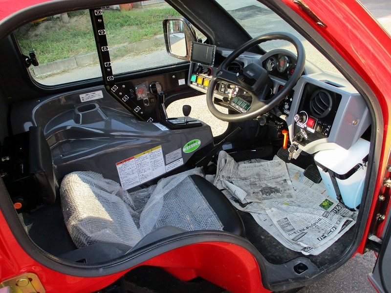 【実演機】スピードスプレーヤー　キャビン車