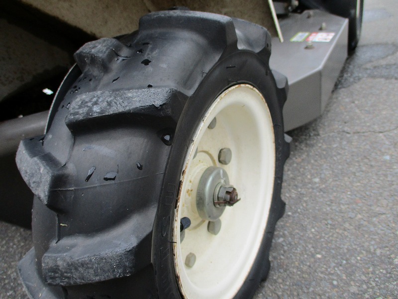 【中古】乗用草刈機