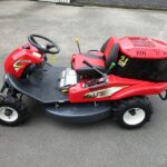 【中古】乗用草刈機