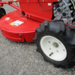 【中古】自走草刈機