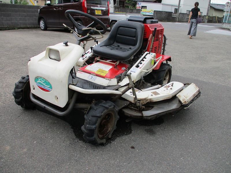中古乗用草刈機 （現状渡し）