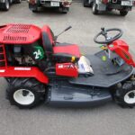 中古乗用草刈機