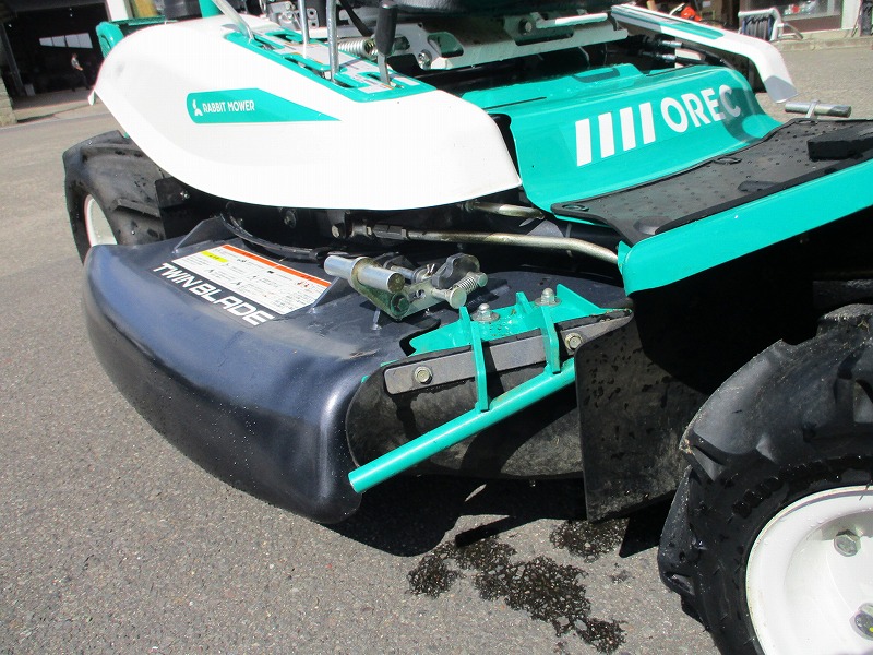 中古乗用草刈機（実演機）