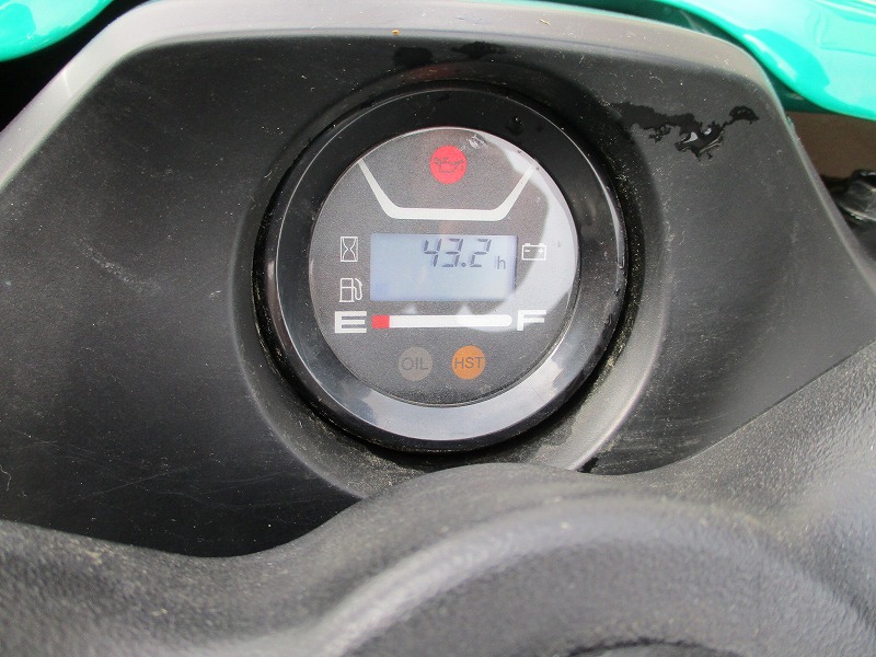中古乗用草刈機
