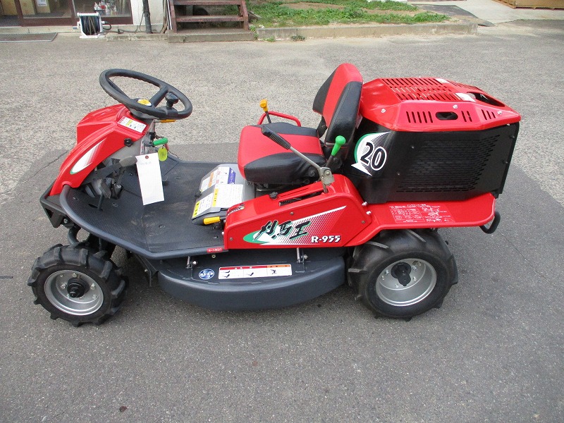 中古乗用草刈機