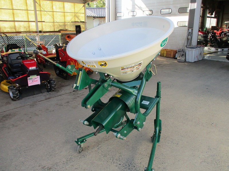 中古肥料散布機