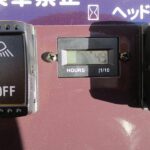乗用草刈機　（実演機）
