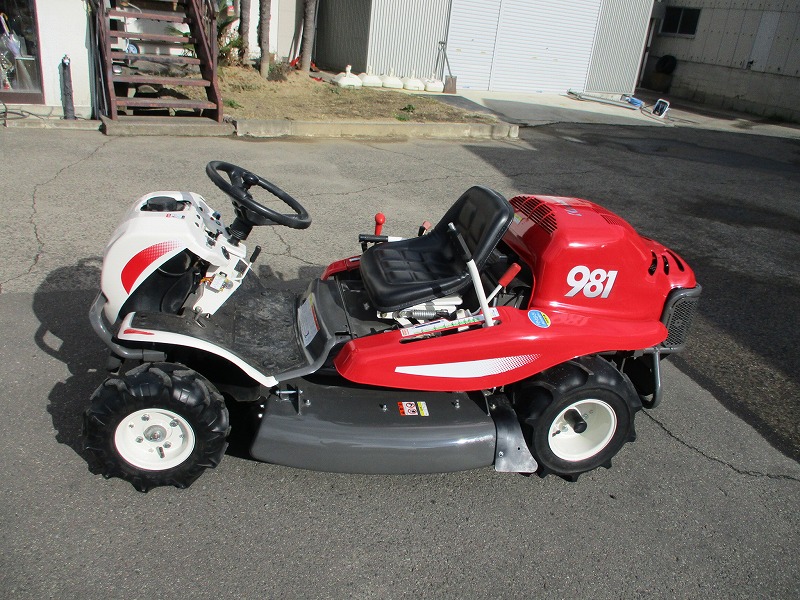 中古乗用草刈機