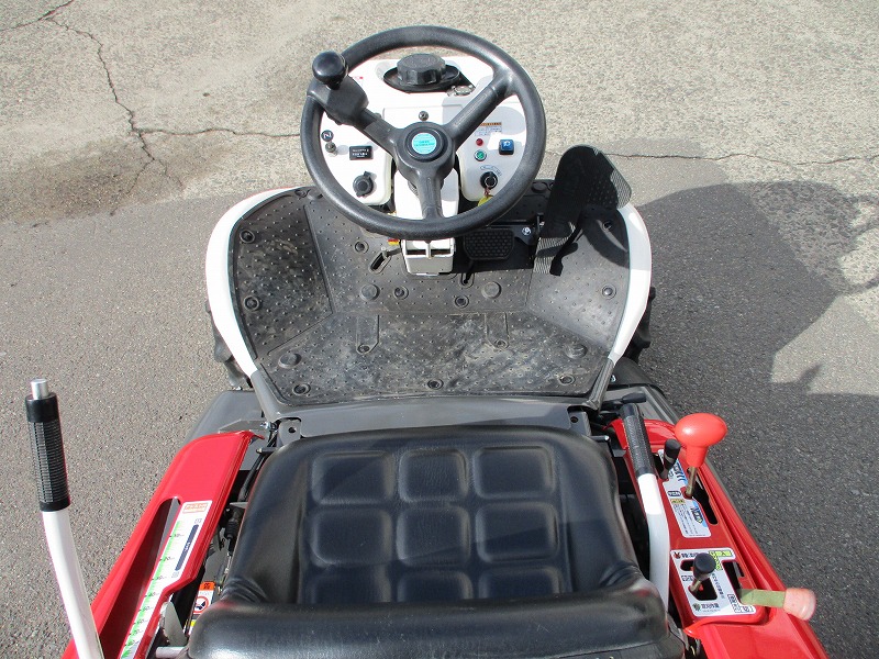 中古乗用草刈機
