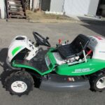 中古乗用草刈機