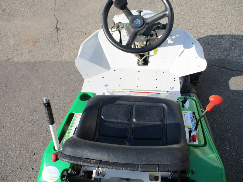 中古乗用草刈機