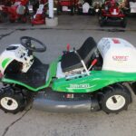 中古乗用草刈機