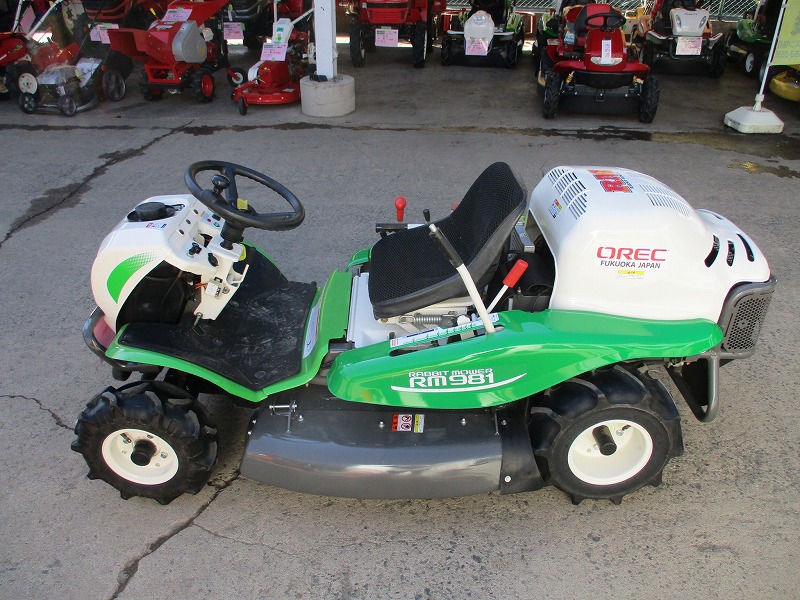 中古乗用草刈機