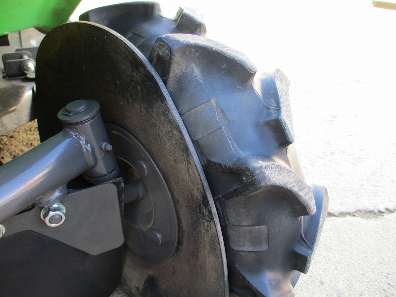 中古乗用草刈機