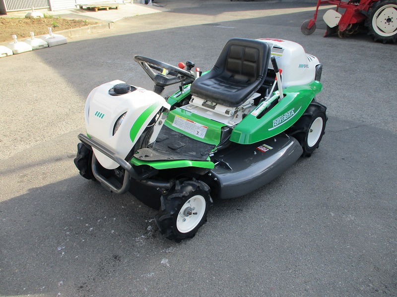 中古乗用草刈機