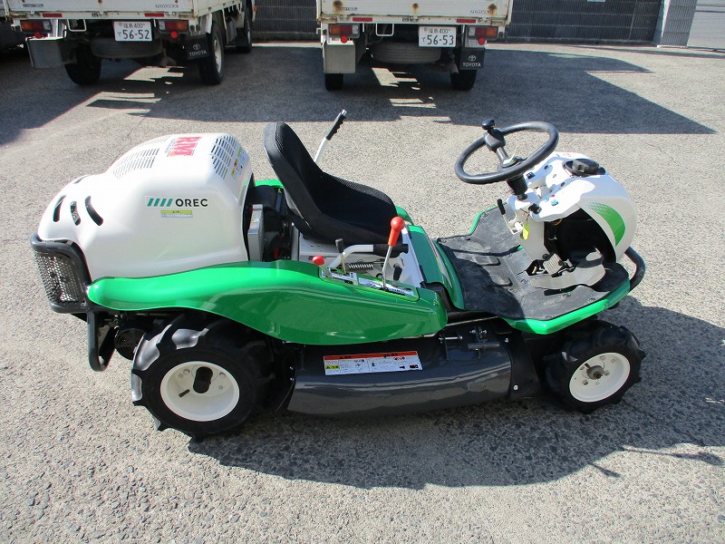 中古乗用草刈機