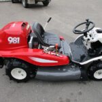 中古乗用草刈機