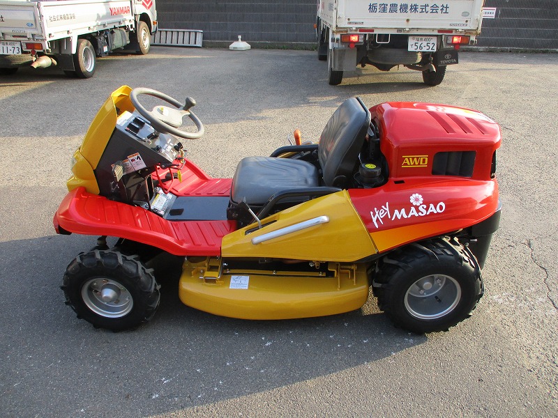 中古乗用草刈機