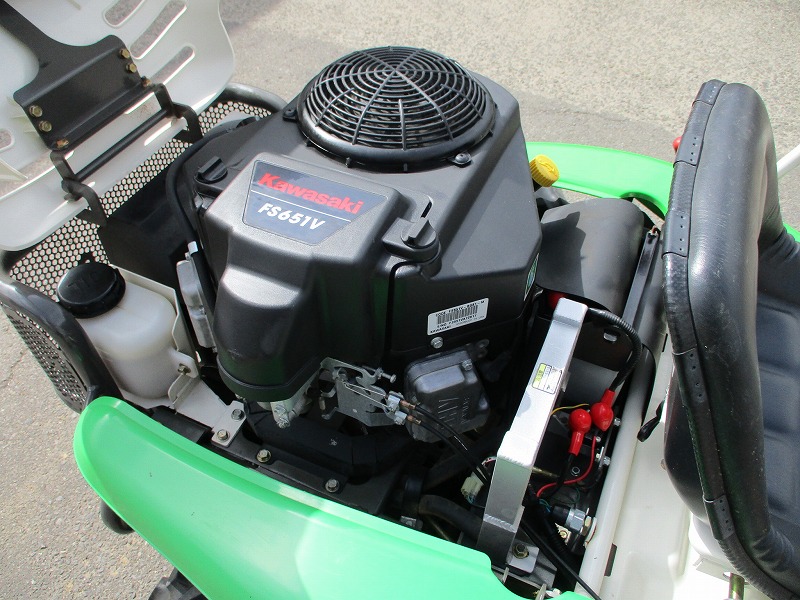 中古乗用草刈機