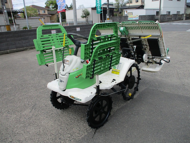 中古乗用田植機