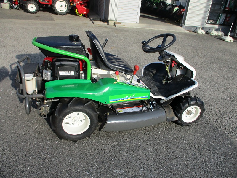 中古乗用草刈機