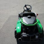 中古乗用草刈機