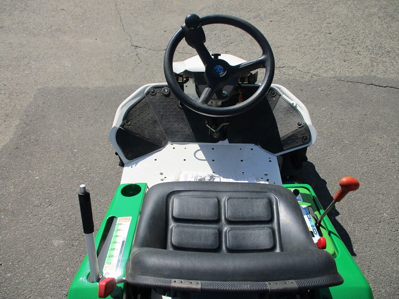 中古乗用草刈機
