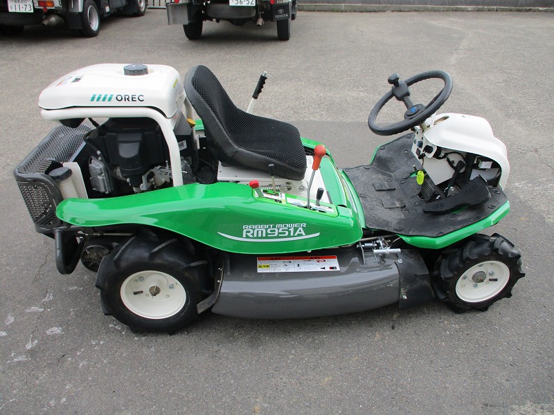 中古乗用草刈機