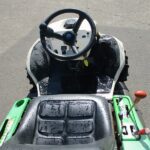 中古乗用草刈機