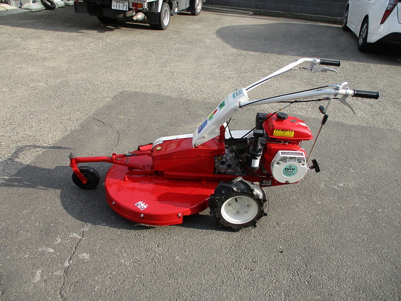 中古自走草刈機