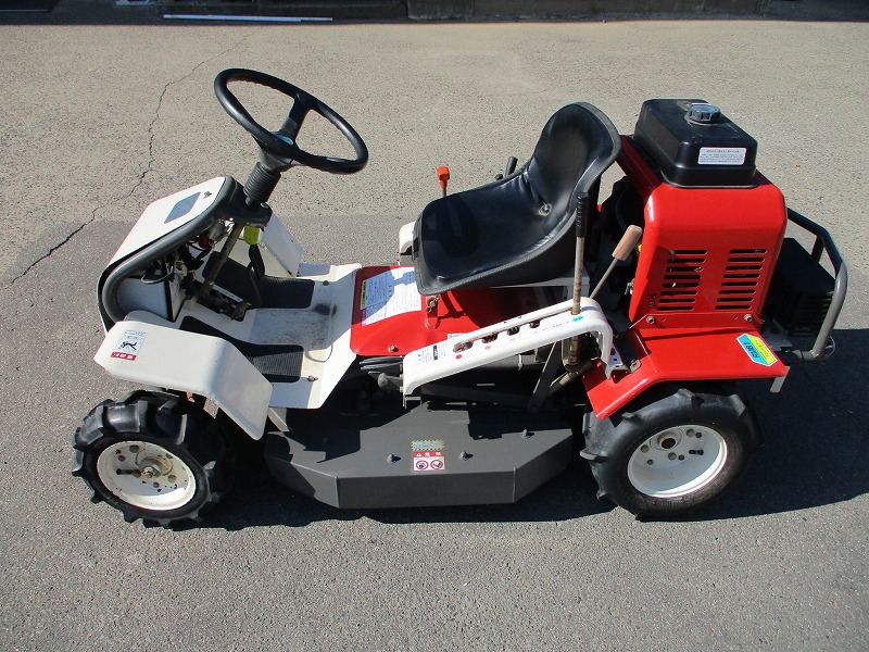 中古乗用草刈機