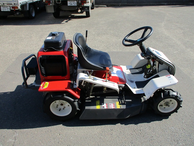 中古乗用草刈機