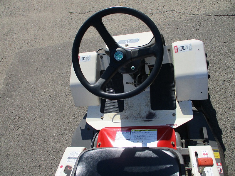 中古乗用草刈機