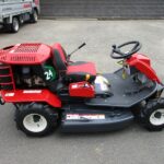 中古乗用草刈機