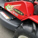中古乗用草刈機