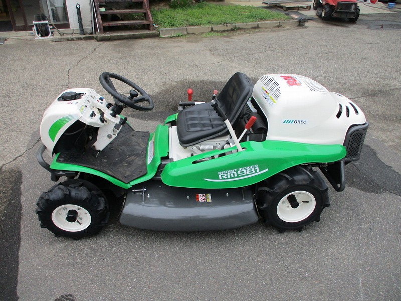 中古乗用草刈機