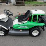 中古乗用草刈機