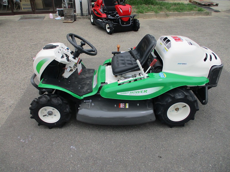 中古乗用草刈機