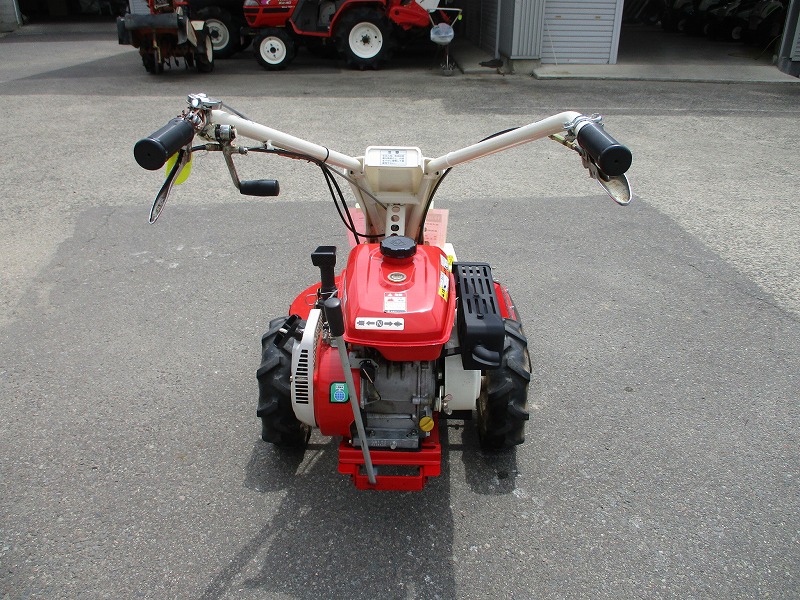 中古自走草刈機　AM61A