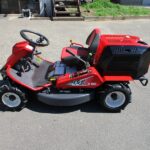 中古乗用草刈機  R885