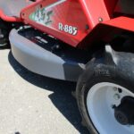 中古乗用草刈機  R885