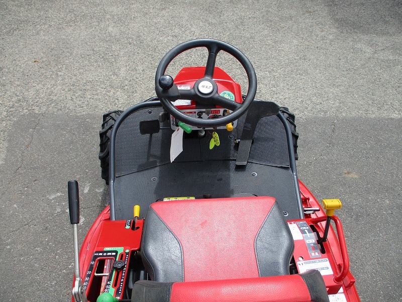中古乗用草刈機