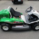 中古乗用草刈機