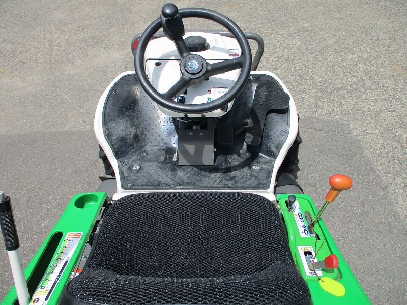 中古乗用草刈機