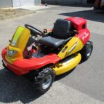 中古乗用草刈機